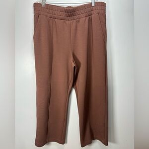 Old Navy Active Women's Wide Leg High Rise PowerSoft Pants in Brown XXL Tall